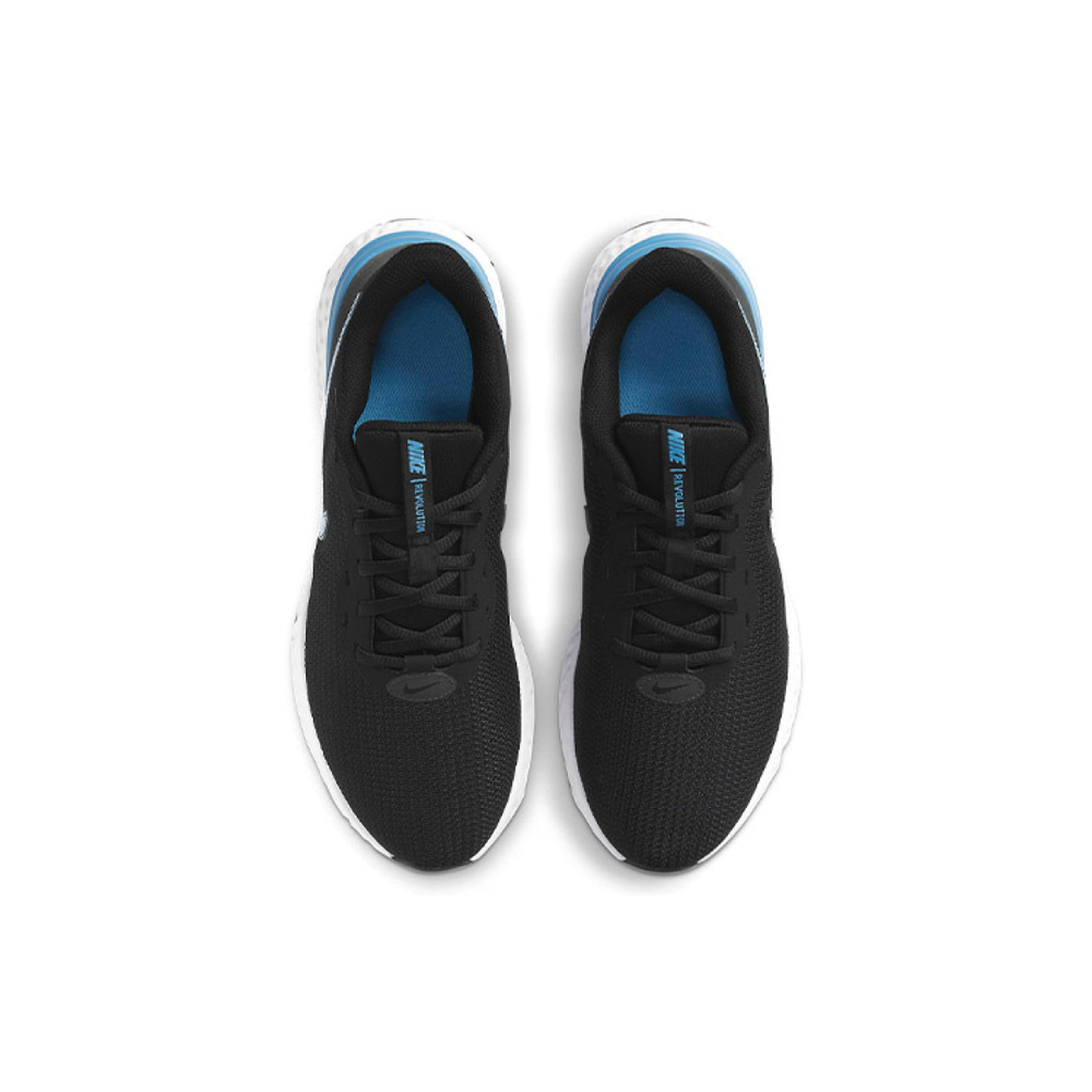 Nike REVOLUTION 5