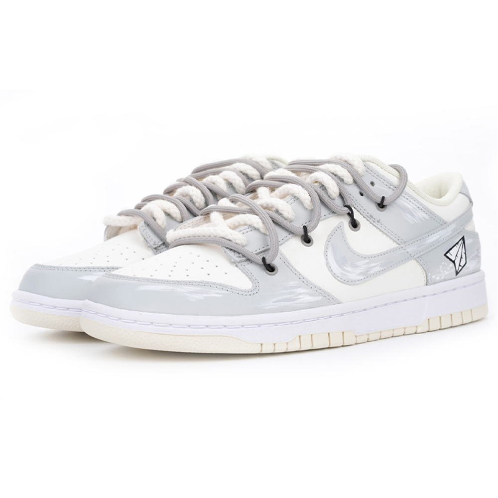 【 】 Nike Dunk retro "coconut milk" vibe