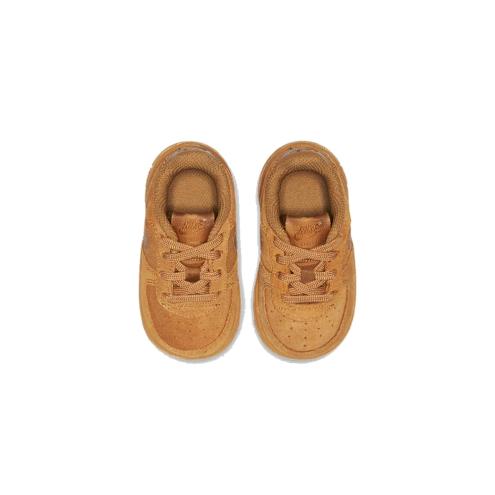Nike Air Force 1 LV8 3
