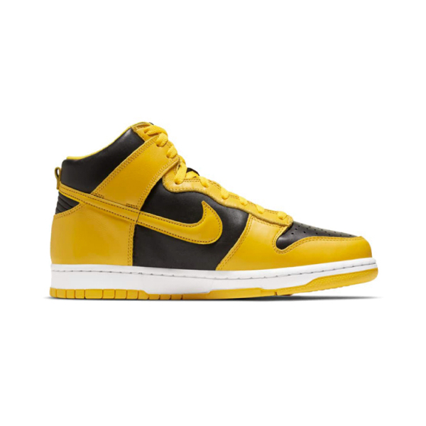 Nike Dunk SP "Varsity Maize"