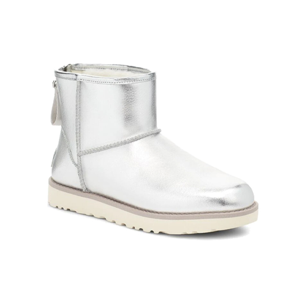 UGG Classic Mini