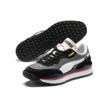 PUMA Style Rider Play On