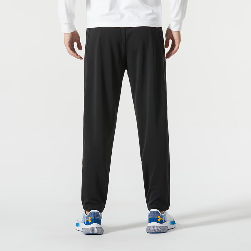 Under Armour Logo T