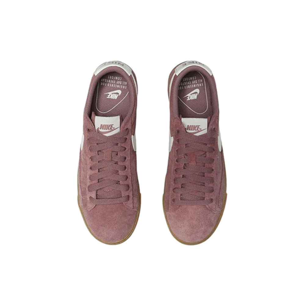 Nike Blazer SD