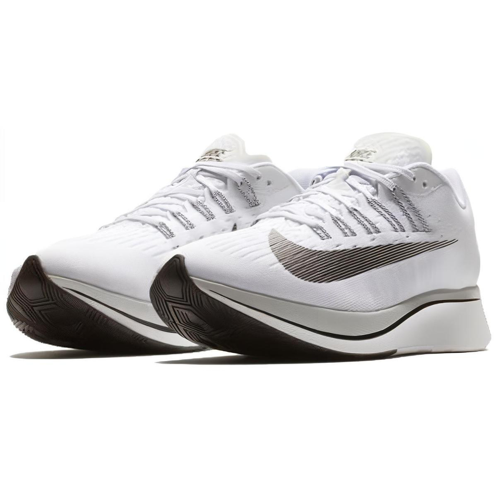 Nike Zoom Fly 1