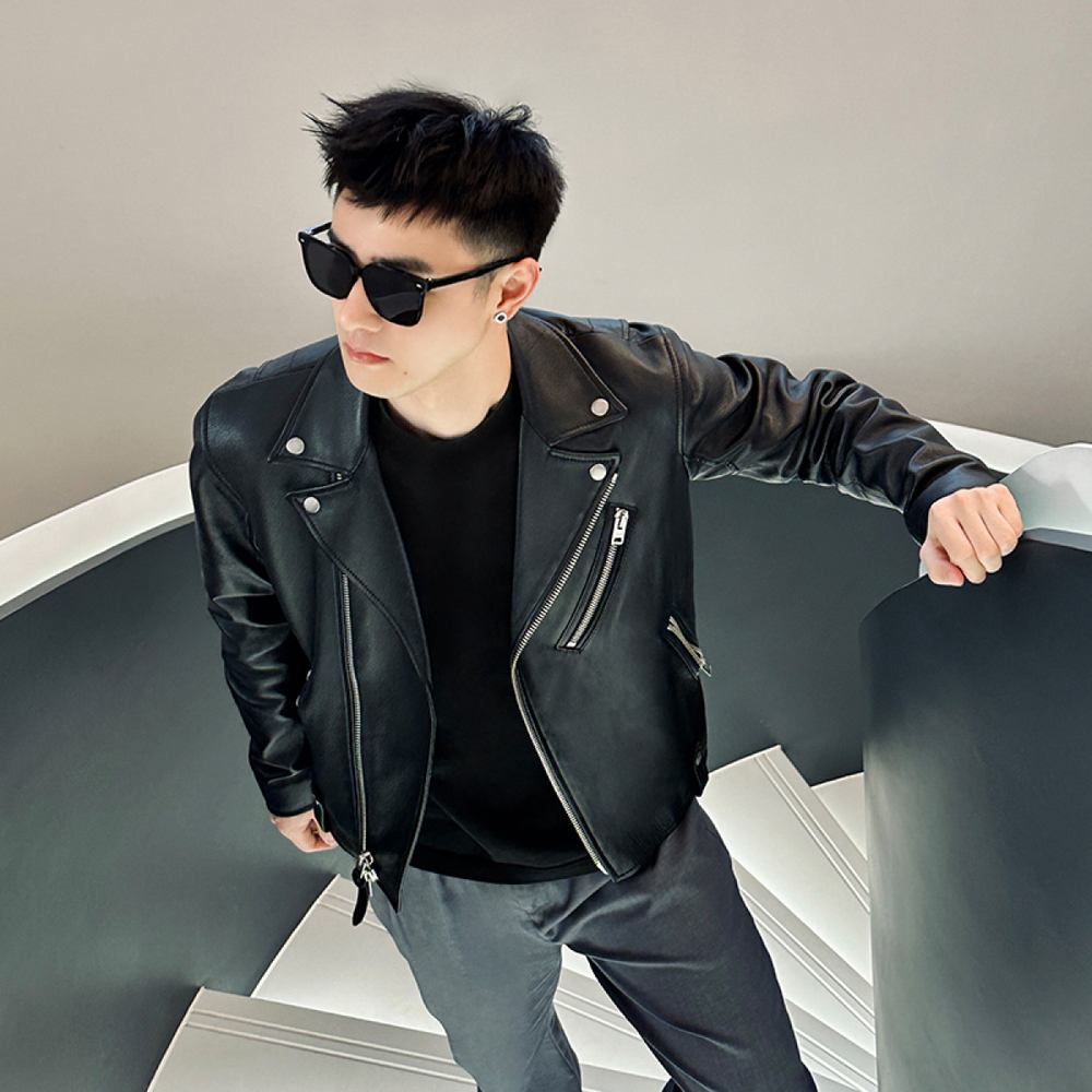 【 】 PULAIS TR/