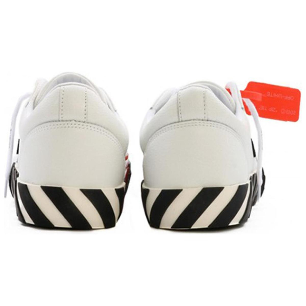 OFF-WHITE