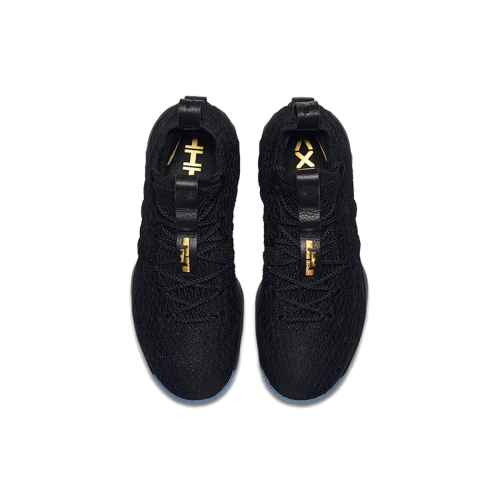 Nike Lebron 15