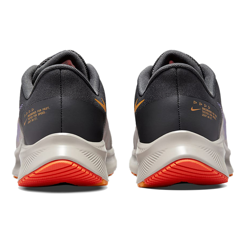 Nike Quest 4