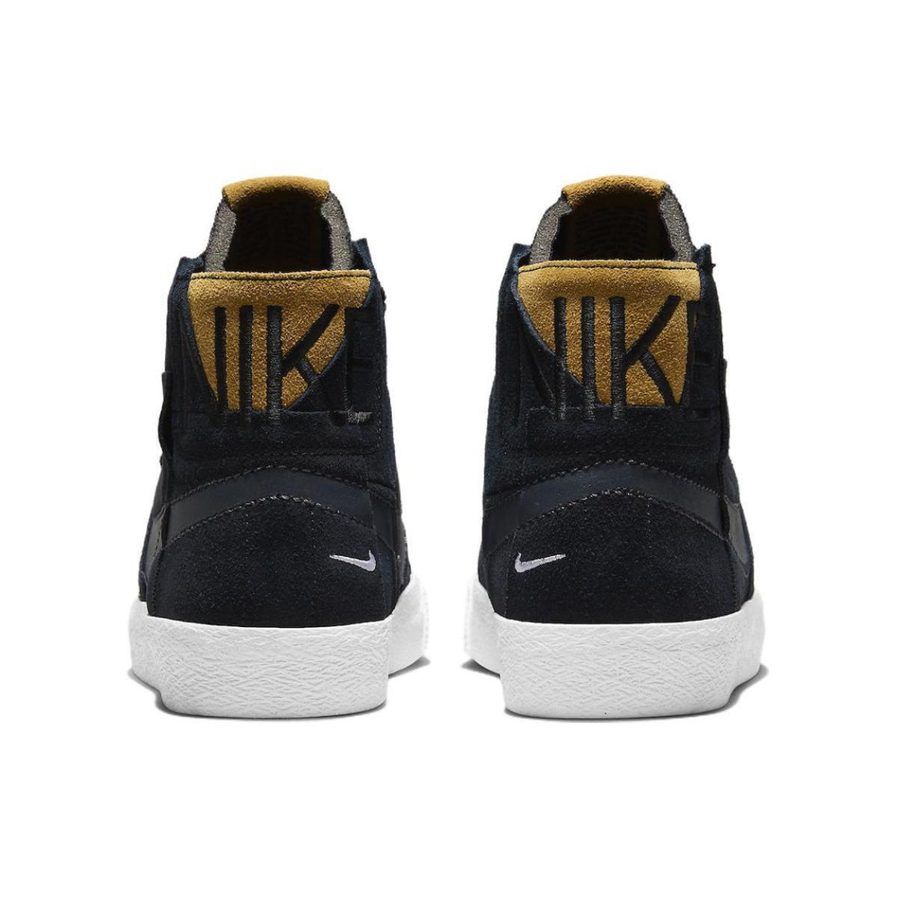 Nike Blazer