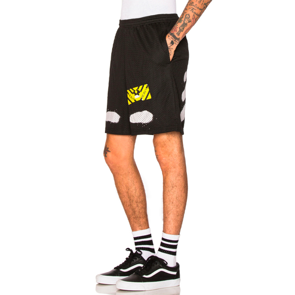 OFF-WHITE