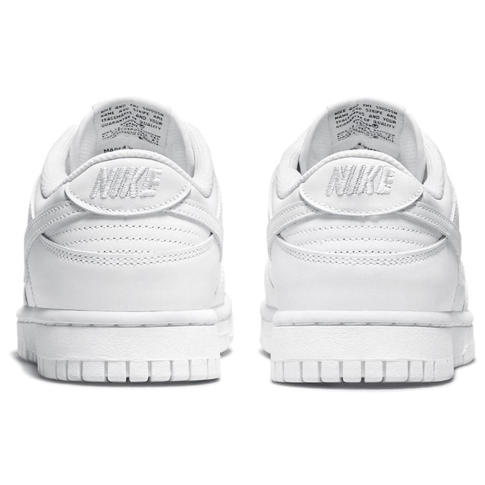 Nike Dunk triple white