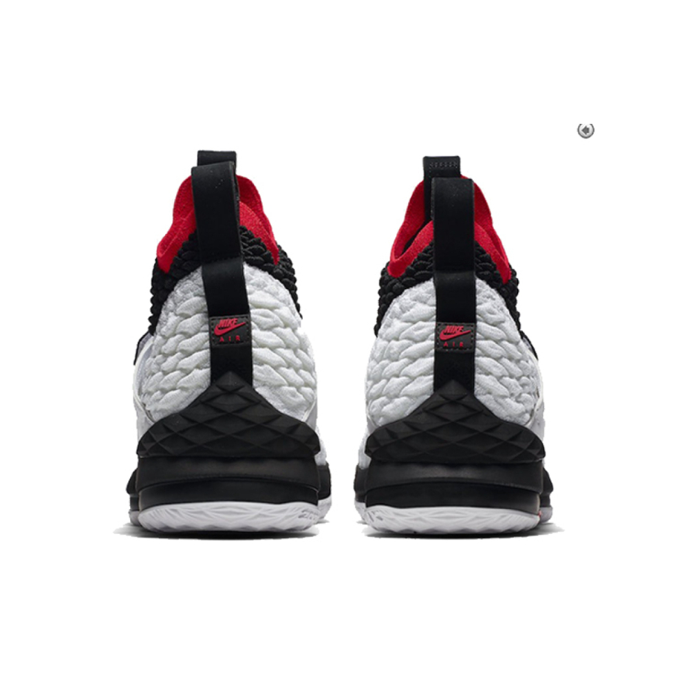 Nike Lebron 15 Diamond Turf