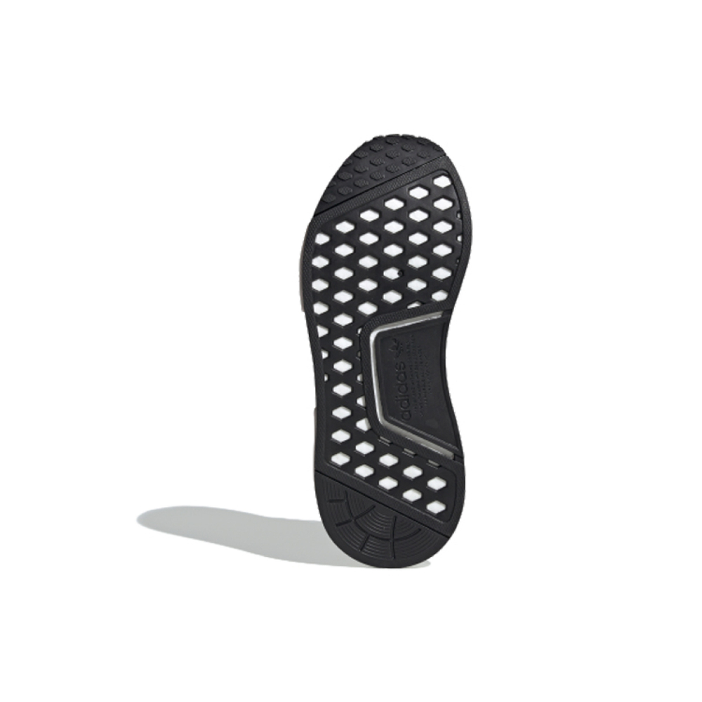 Adidas originals NMD_R1 ，