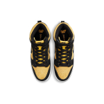 Nike Dunk SB Pro "Maize and Black"