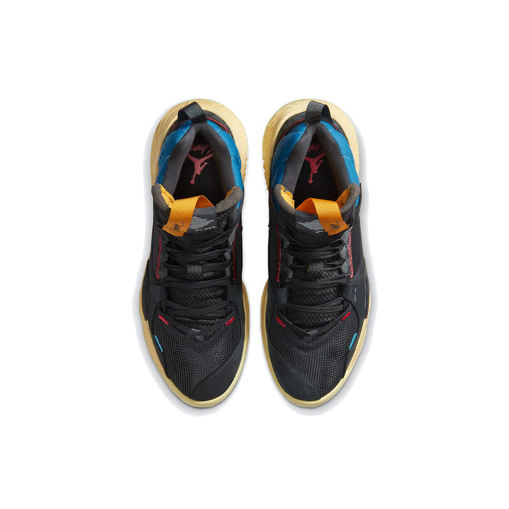 Union LA x Jordan Union LA x Air Jordan Mid SP "Off Noir"