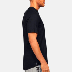 Under Armour T