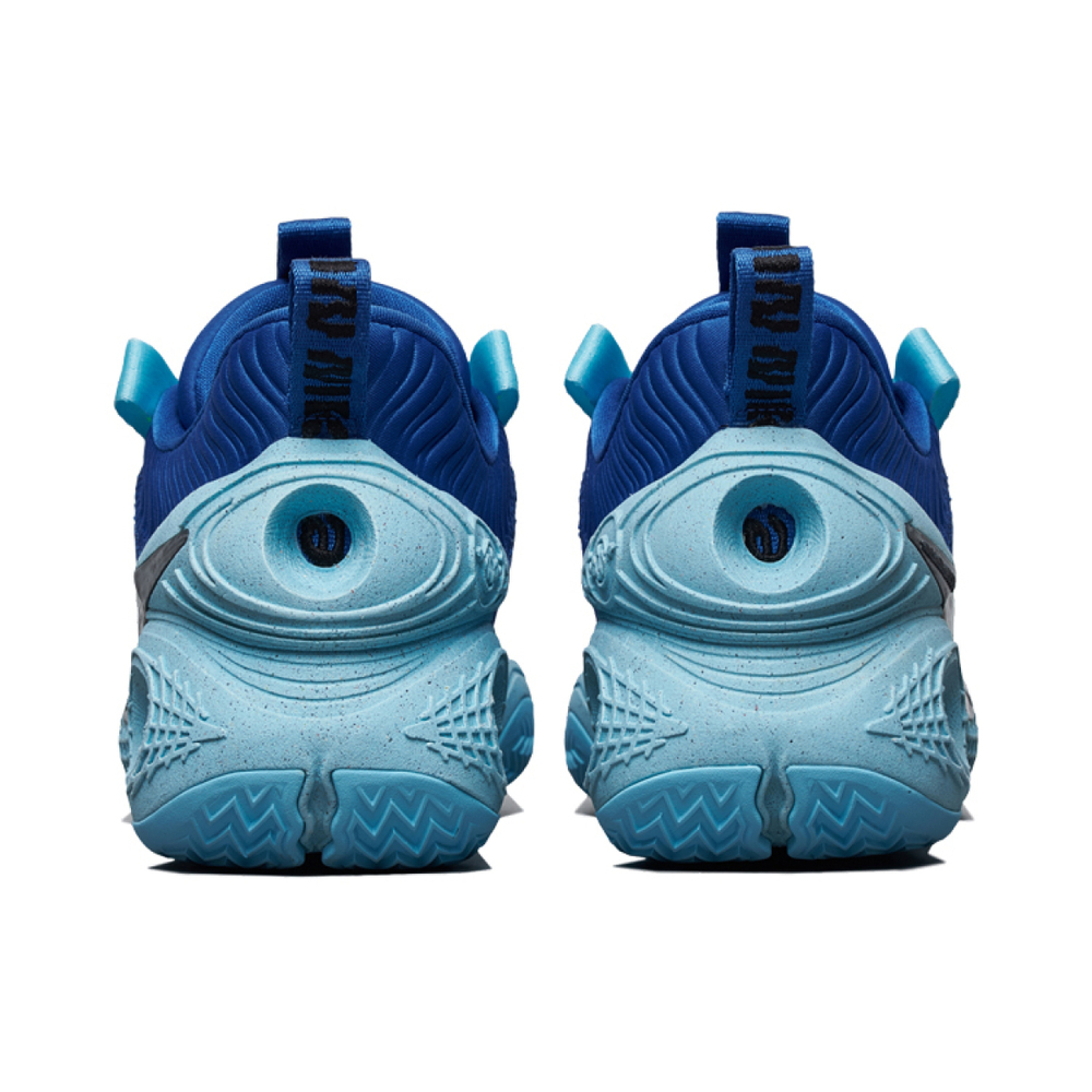 Nike Cosmic Unity 1