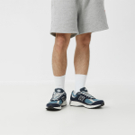 New Balance NB 2002R