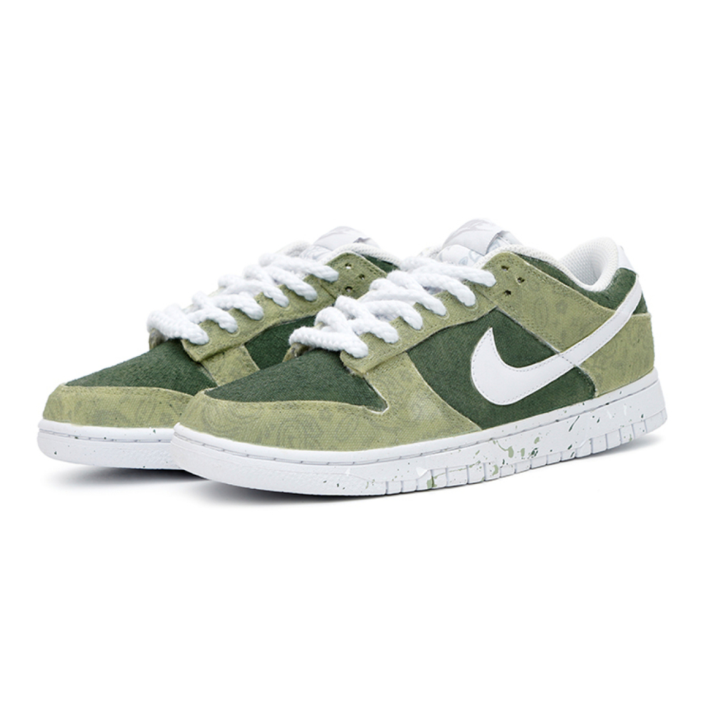 【 】 Nike Dunk Low ESS