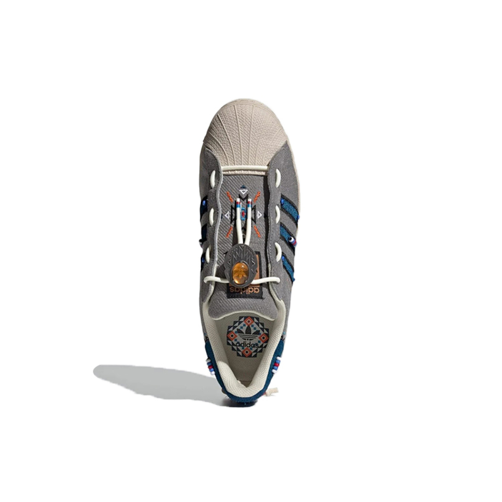 Adidas originals Superstar Laceless Street Folk
