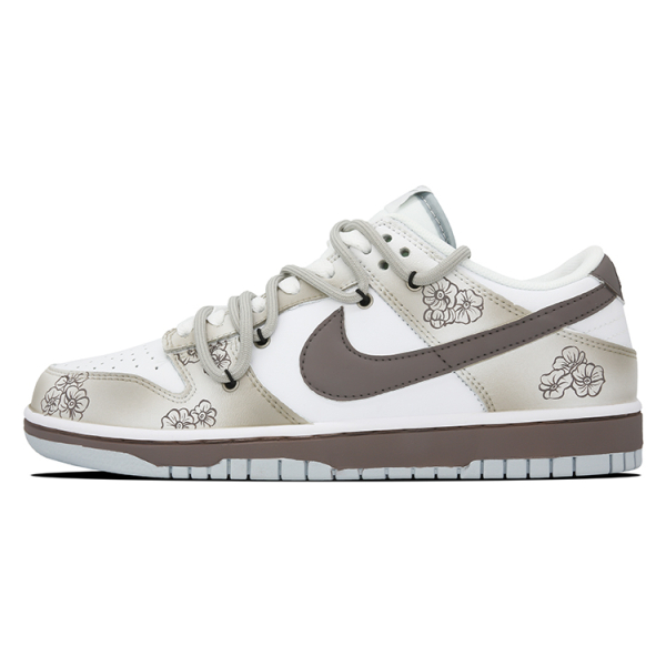 【 】 Nike Dunk Low