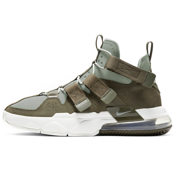 Nike Air Edge 270
