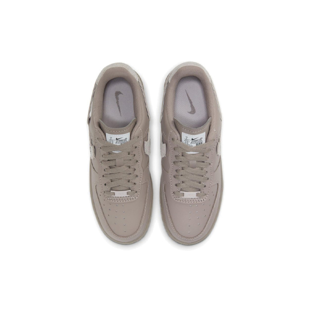 Nike Air Force 1 lxx "platinum violet"