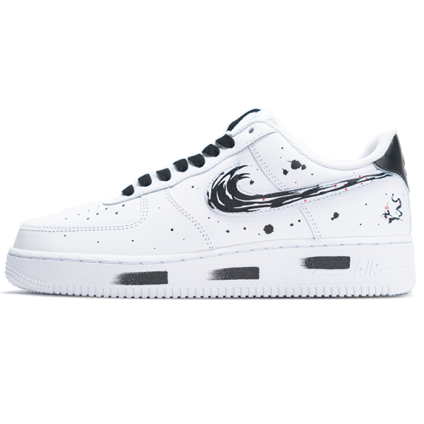 【 】 Nike Air Force 1