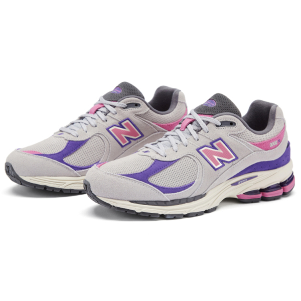New Balance NB 2002R