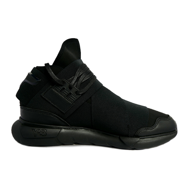 Y-3 Qasa