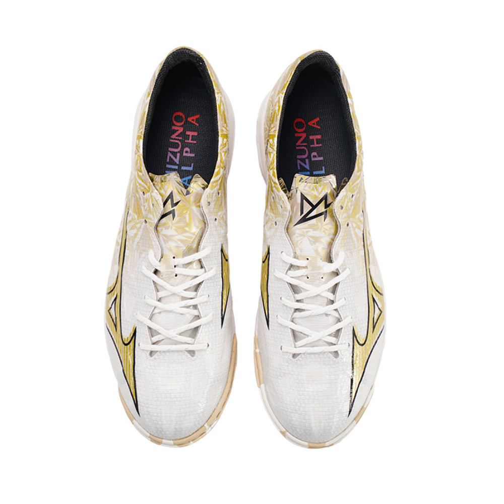 Mizuno Alpha AG（ ）