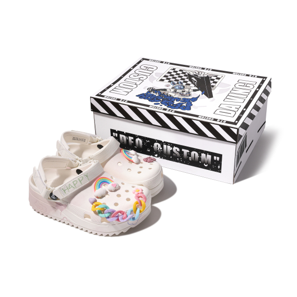 【 】 Crocs LUCKY