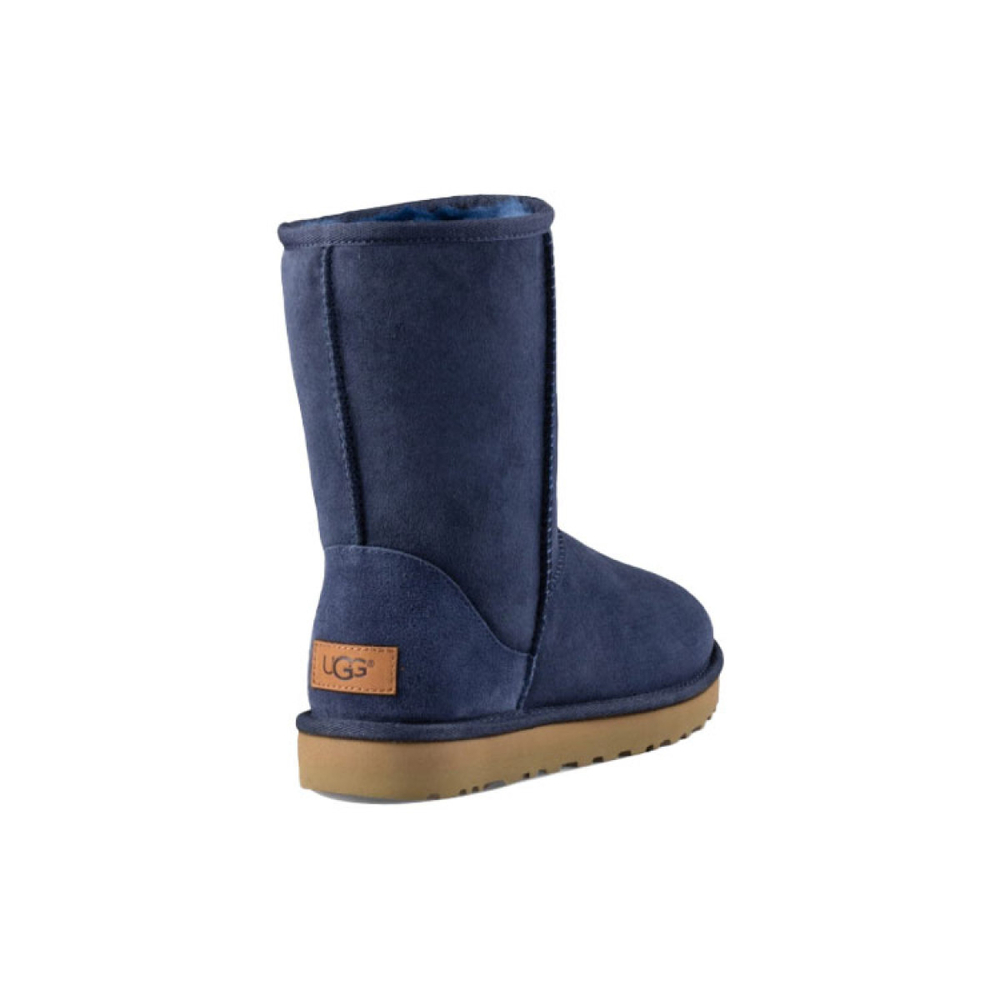 UGG CLASSIC SHORT II Boot