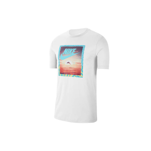 Nike Sportswear T