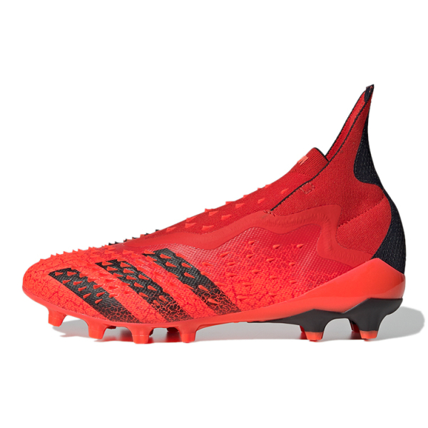 Adidas Predator Freak + AG（ ）