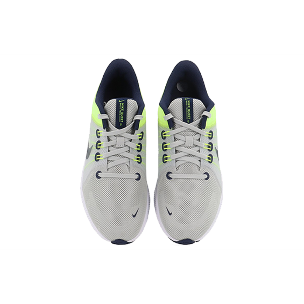 Nike Quest 4