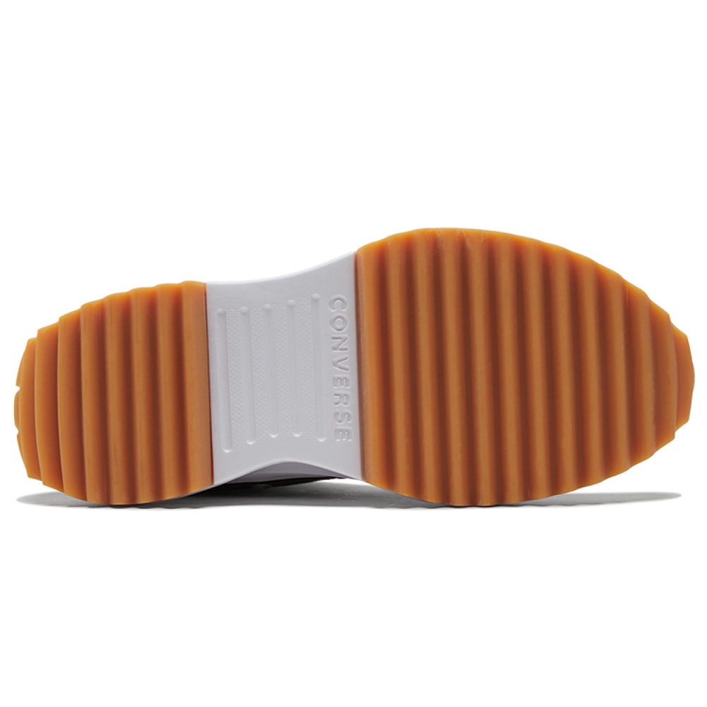 Converse Run Star Hike