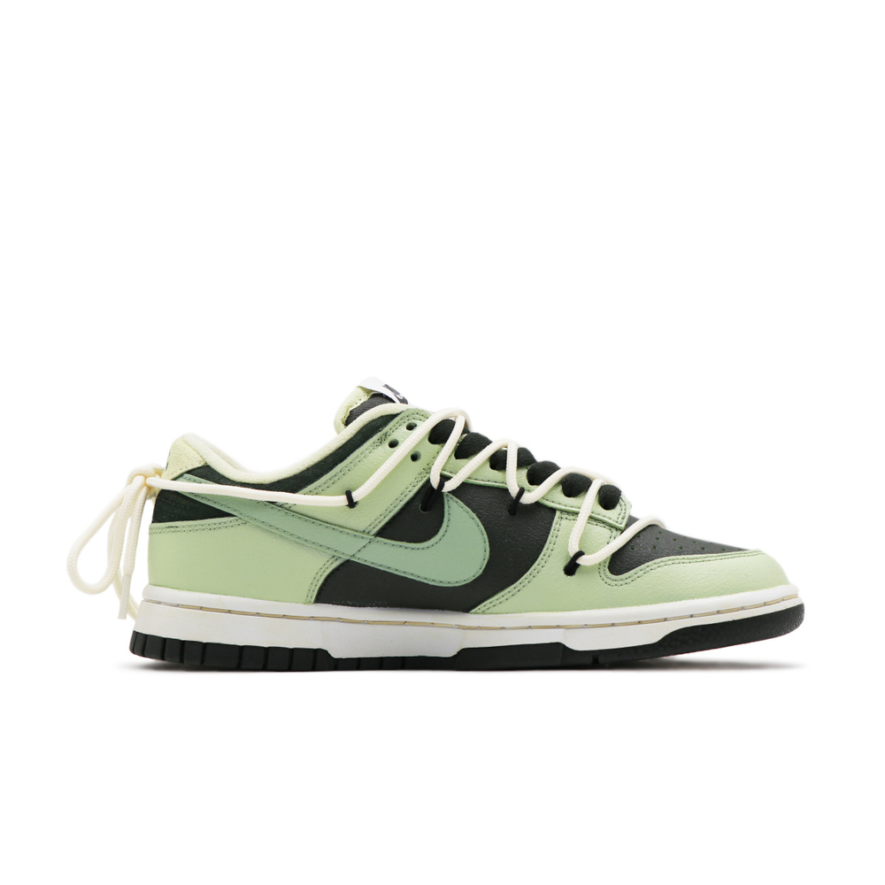 【 】 Nike Dunk Low