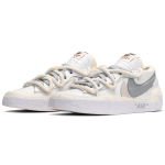 【 】 Sacai x Nike Dunk