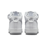 Nike Air Force 1 LE