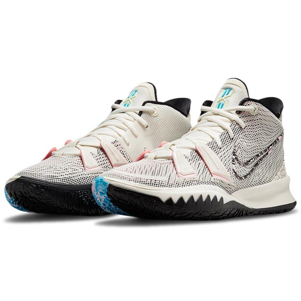 Nike Kyrie 7