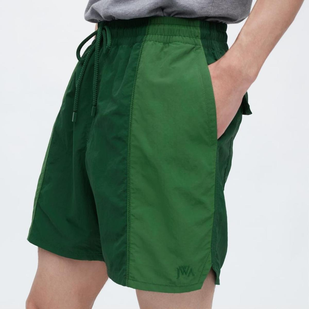 UNIQLO SS23 UNIQLO JW Anderson