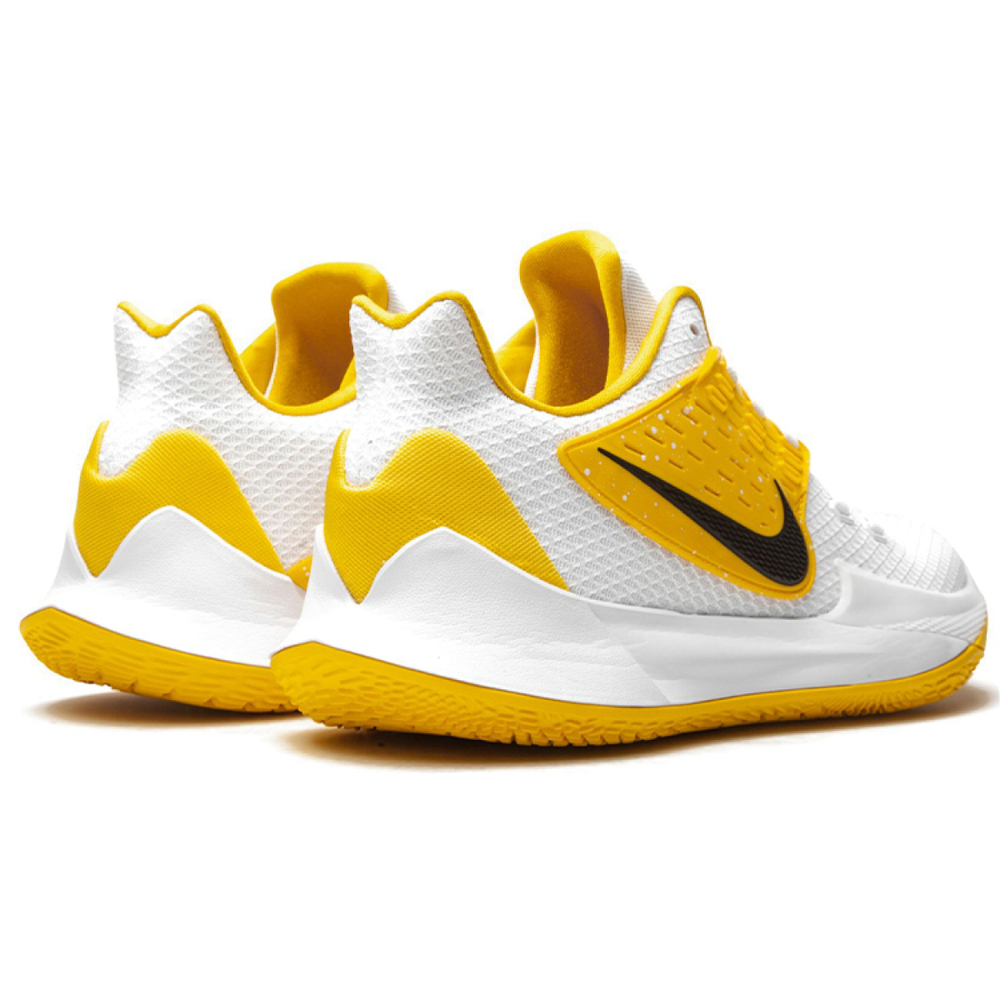 Nike Kyrie Low 2 TB