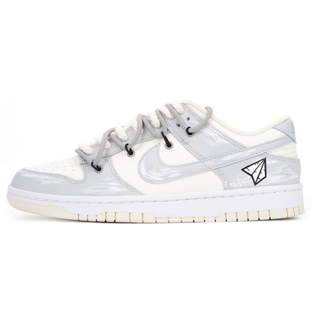 【 】 Nike Dunk retro "coconut milk" vibe