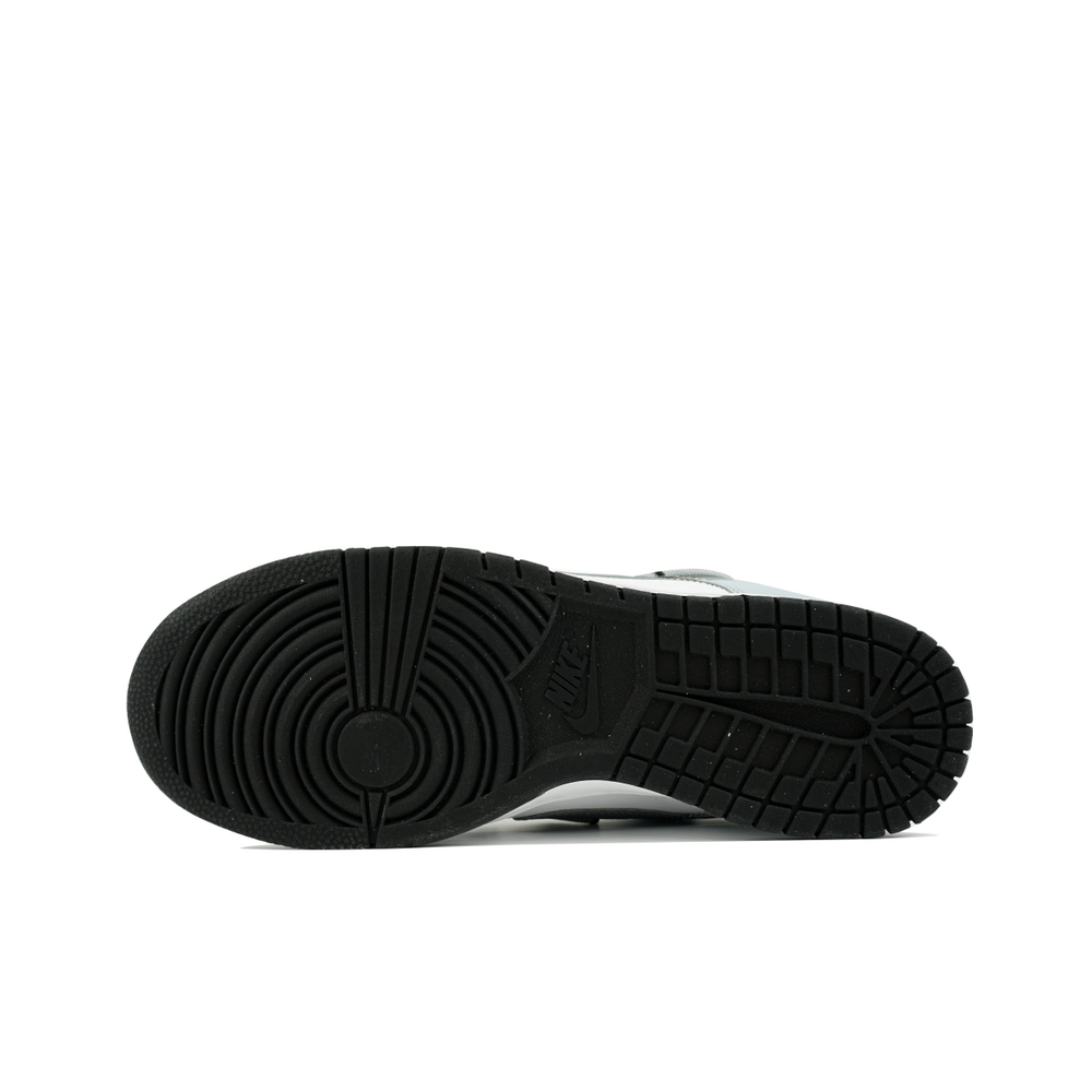 【 】【 】 Nike Dunk Low Swoosh