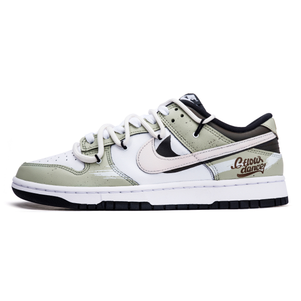 【 】 Nike Dunk Low Retro
