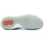 Nike Kyrie 2 "Christmas"