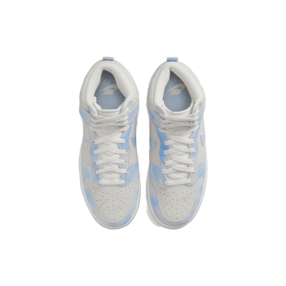 Nike Dunk High “CLOUDS”
