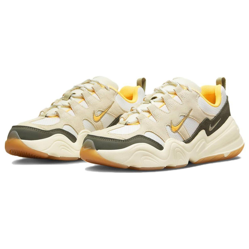 Nike Tech Hera